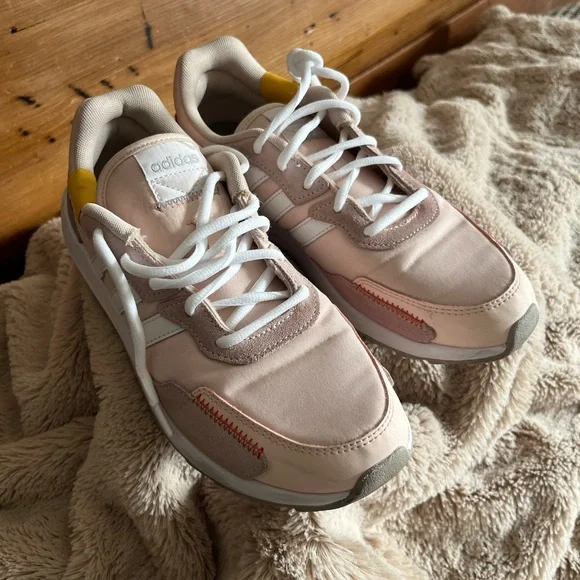 Adidas Light Pink and White Shoes - Picture 12 of 14